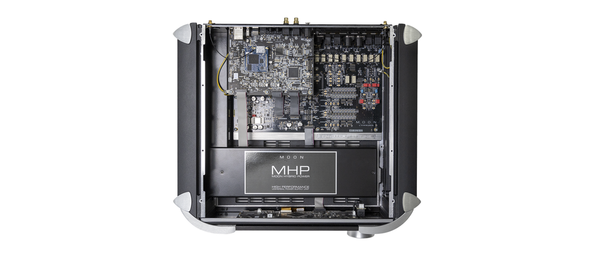 Moon 891 Network Player / Preamplifier