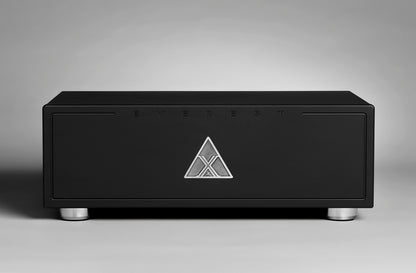 Shunyata Everest-X Shelf Power Distributor