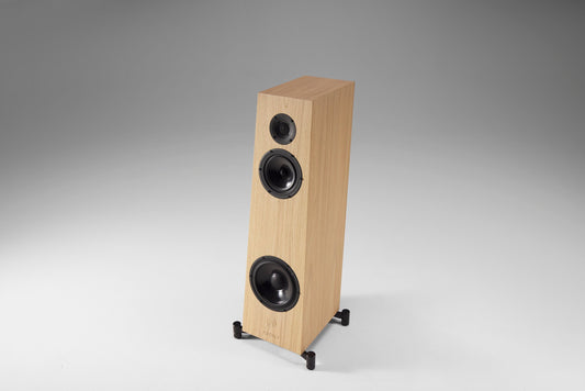 Ø Audio Frigg 02 Loudspeaker