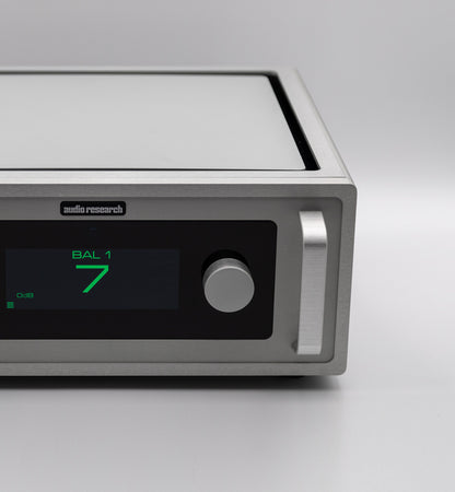 Audio Research Reference 7 Line-Stage Preamplifier