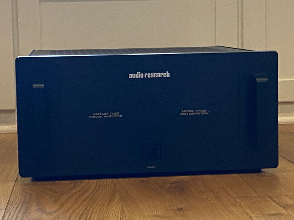 Audio Research VT100 MkII stereo tube power amplifier, photo 1 of 10