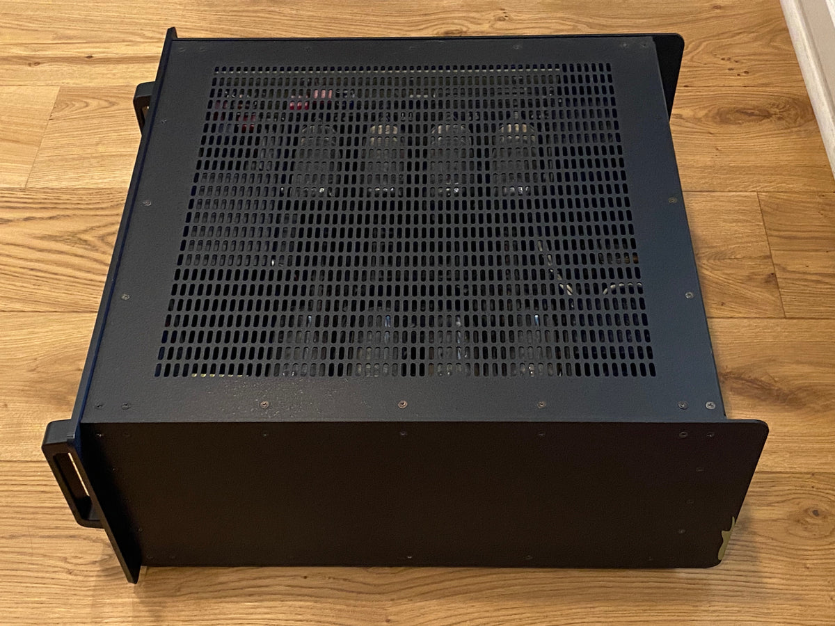 Audio Research VT100 MkII stereo tube power amplifier, photo 6 of 10
