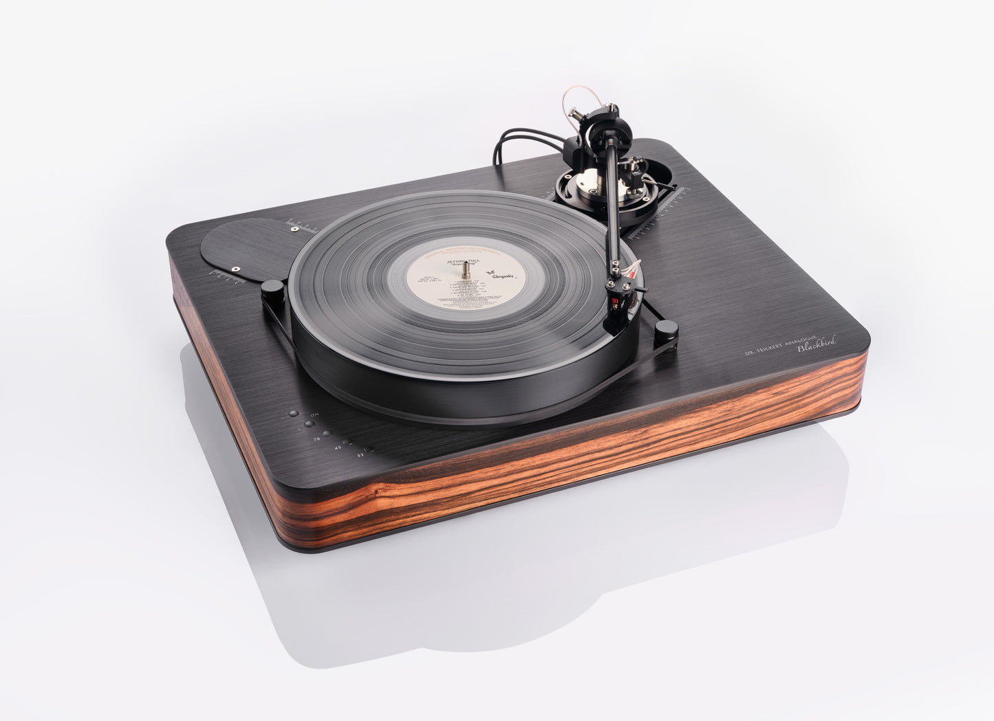 Dr. Feickert Analogue Blackbird Turntable
