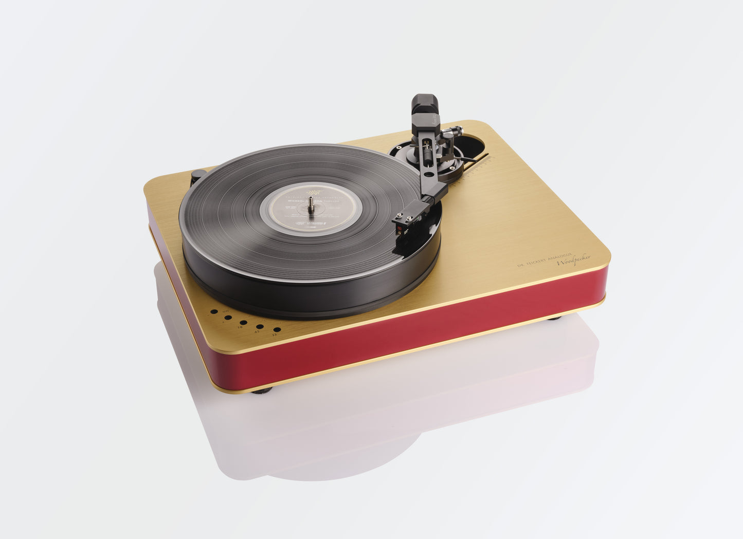 Dr. Feickert Analogue Woodpecker Turntable
