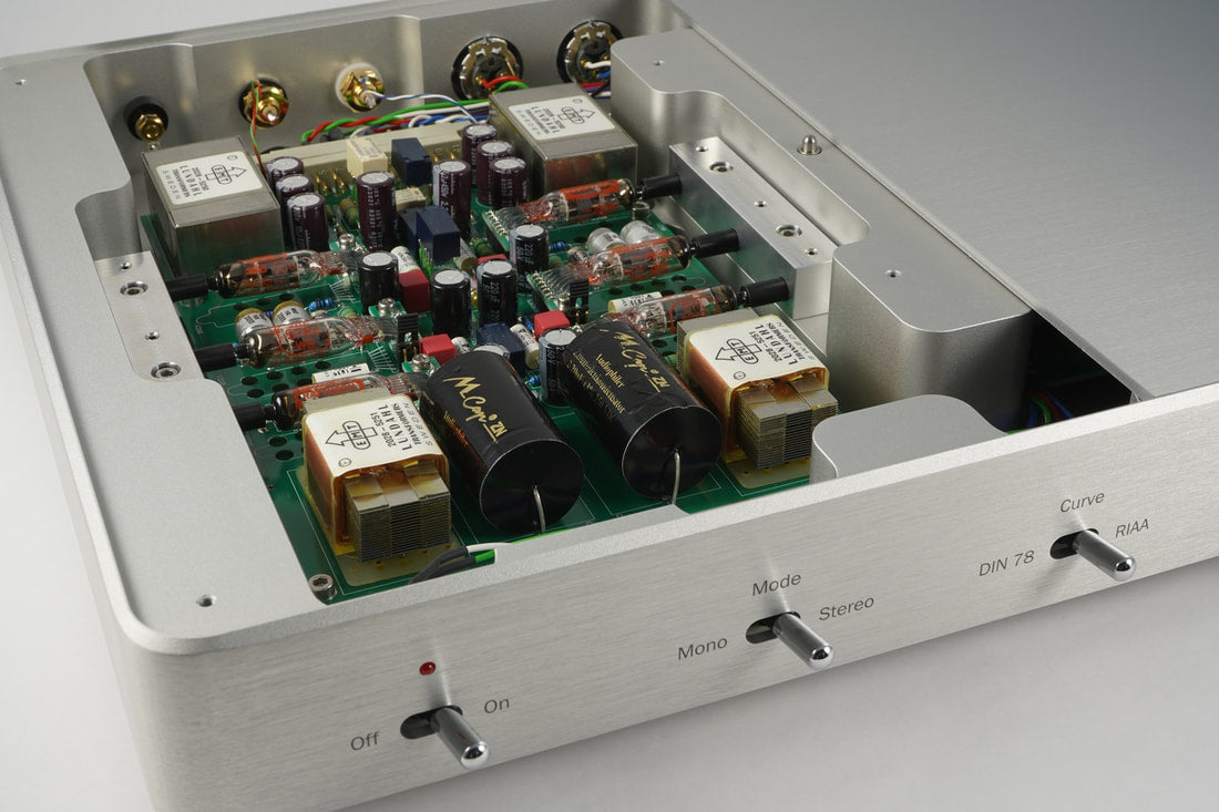 EMT 128 Phono Stage