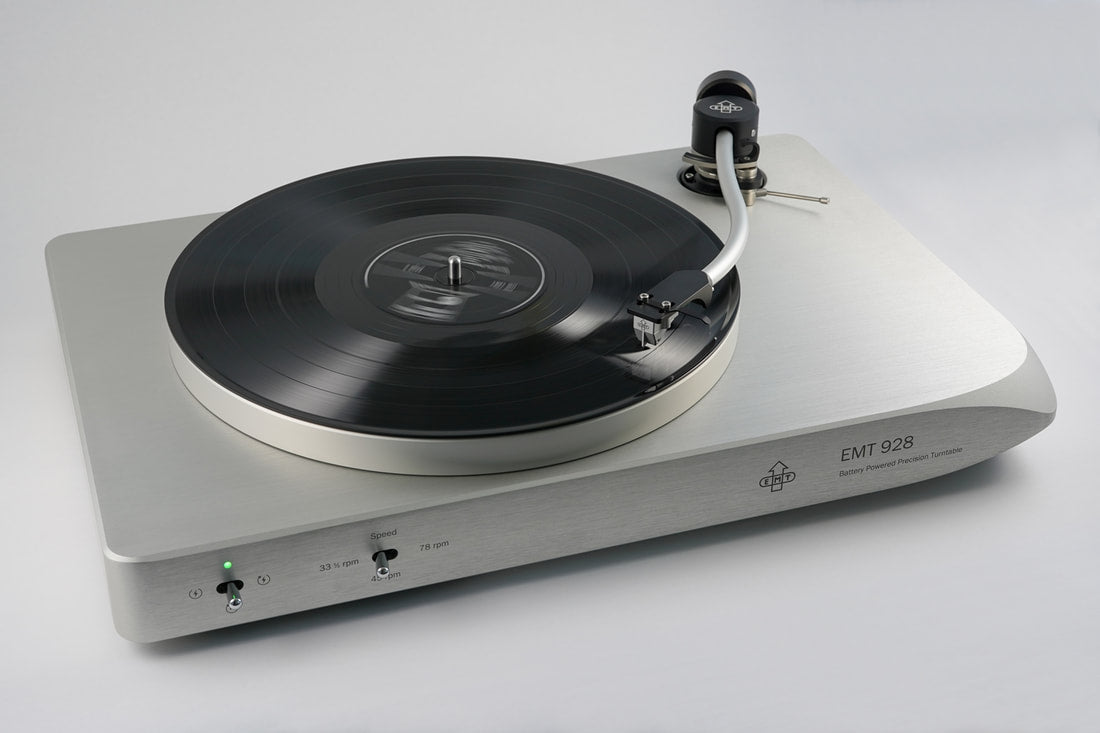 EMT 928 II Battery Powered Turntable