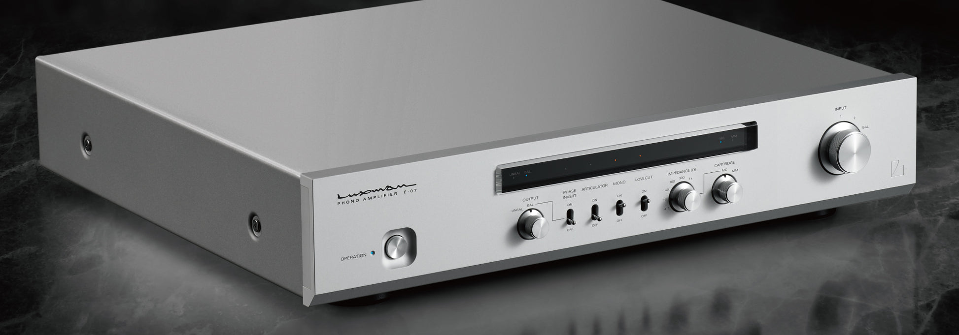 Luxman E-07 Phono Stage