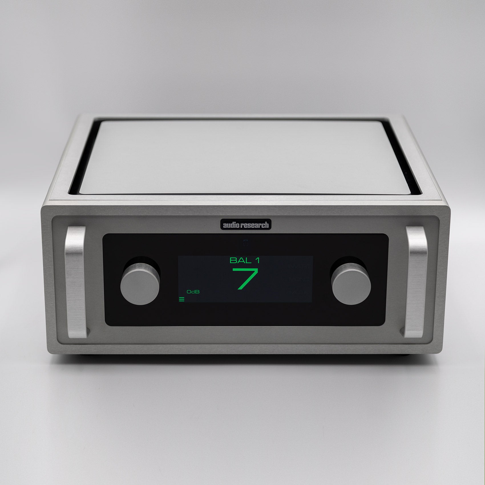Audio Research Reference 7 Line-Stage Preamplifier