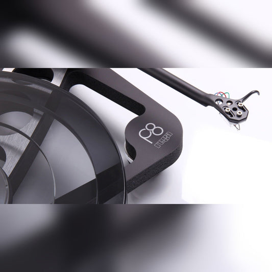 Rega Planar 8 Turntable