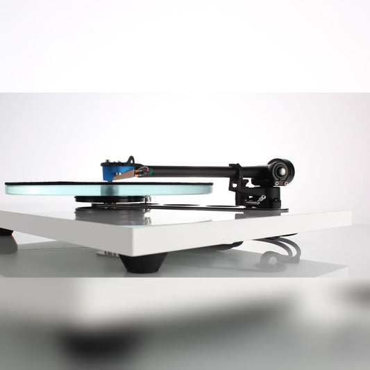 Rega RB330 Tonearm