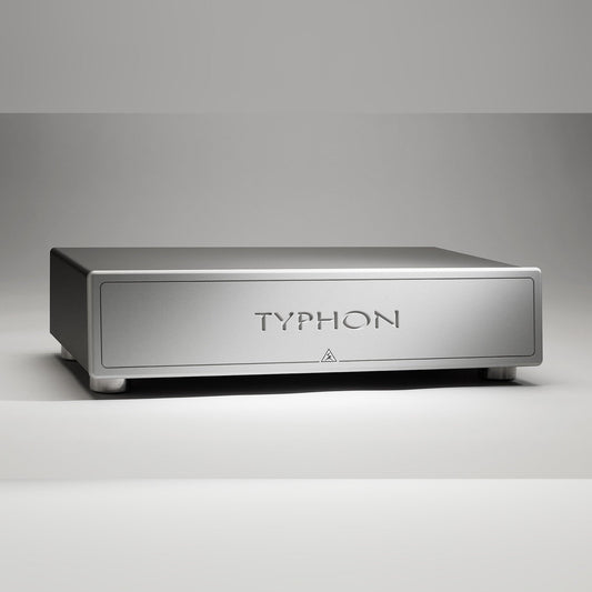 Shunyata Typhon-X Power Distributor