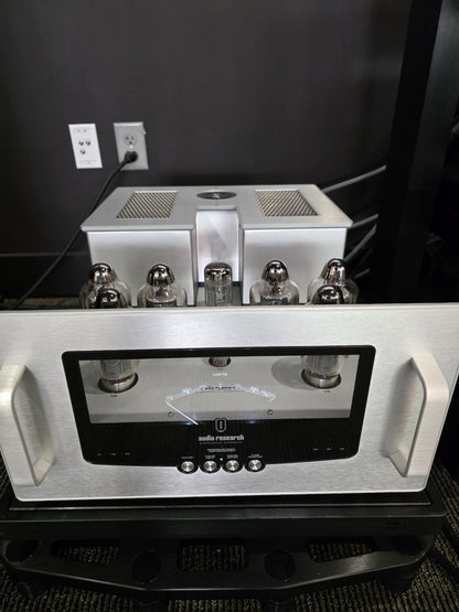 Audio Research Reference 330M Monoblock Power Amplifier