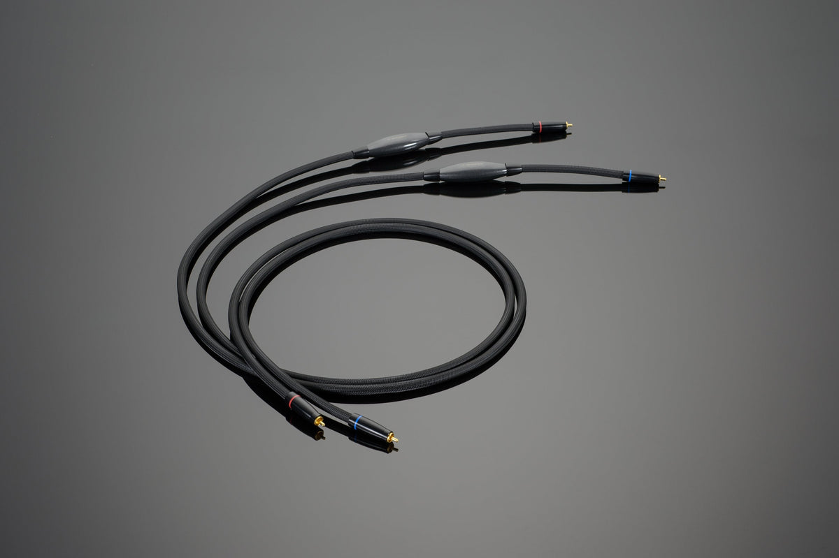 Transparent Reference RCA Interconnect