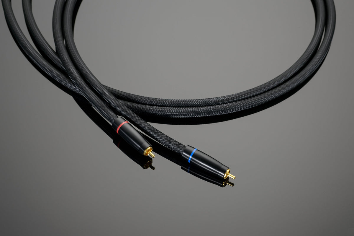 Transparent Reference RCA Interconnect